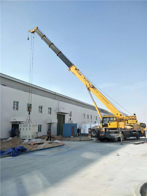 石阡县“超载就喊停”—— 吊车的 “重量保镖” 技术